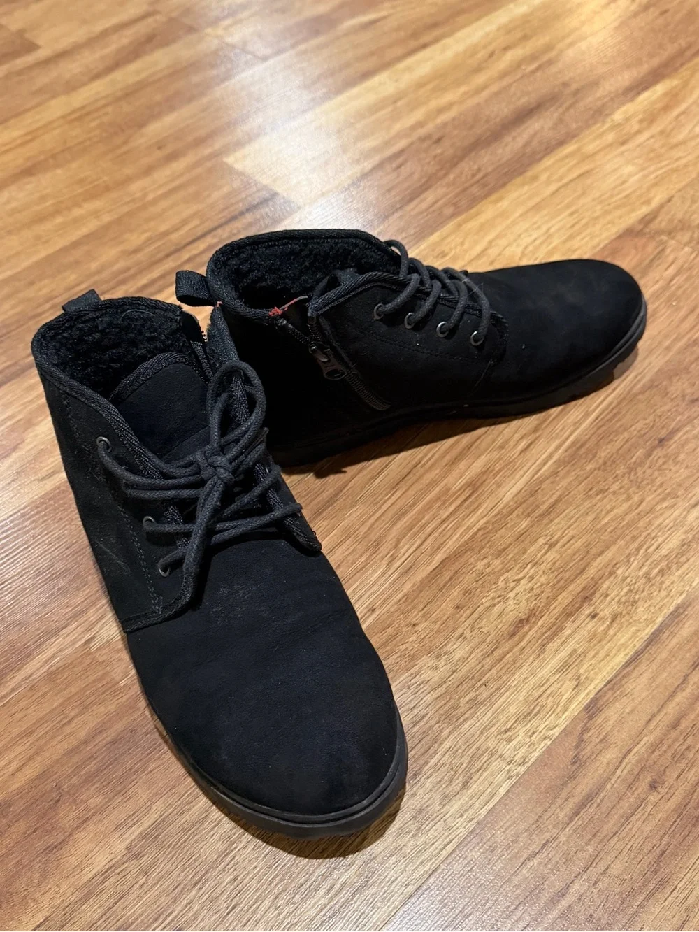 Target classic black